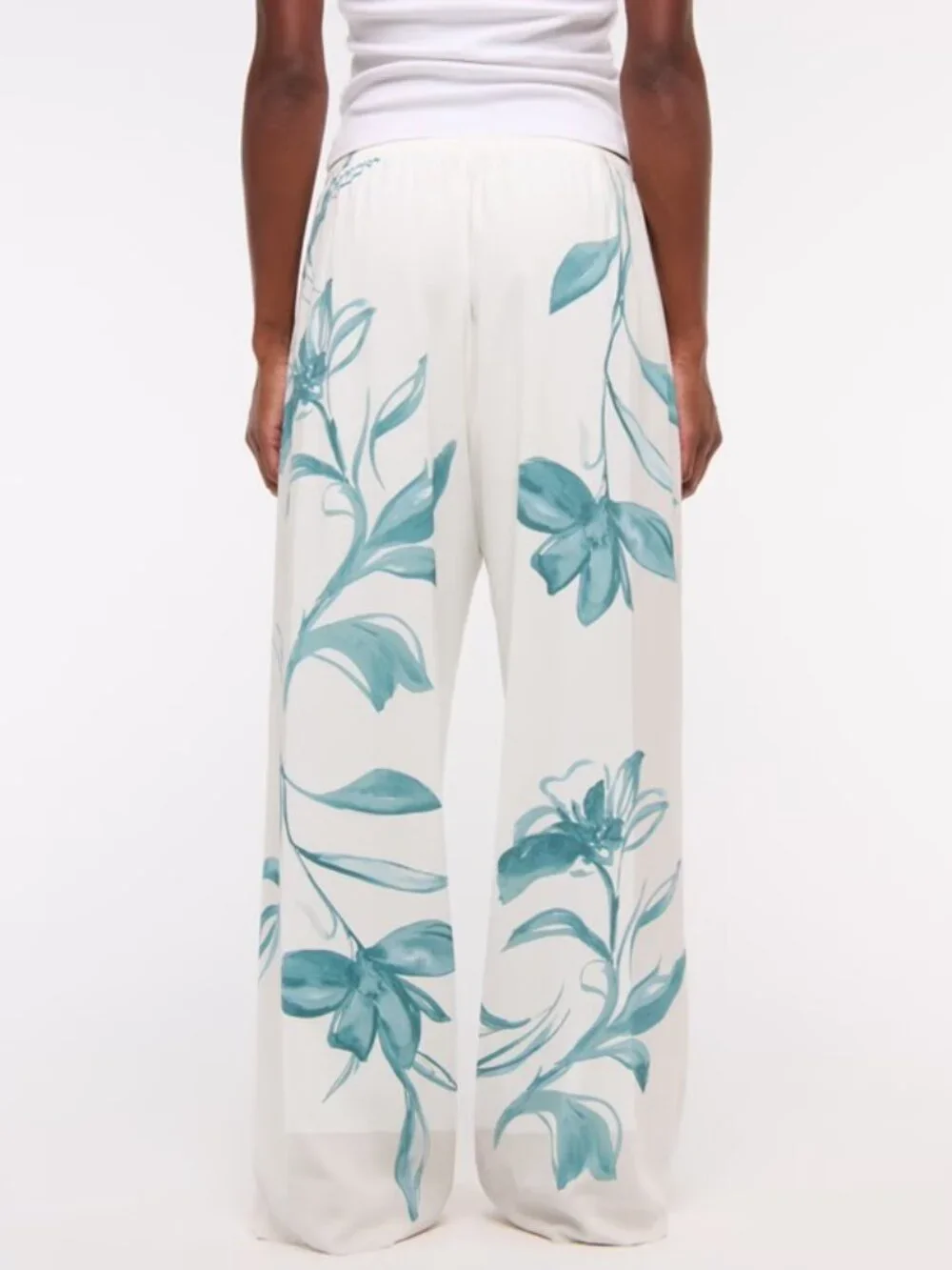 Matching Set: Abercrombie and Fitch Drapey Wide Leg Pant WITH matching top!